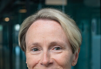 Lucy Fitzgeorge-Parker headshot