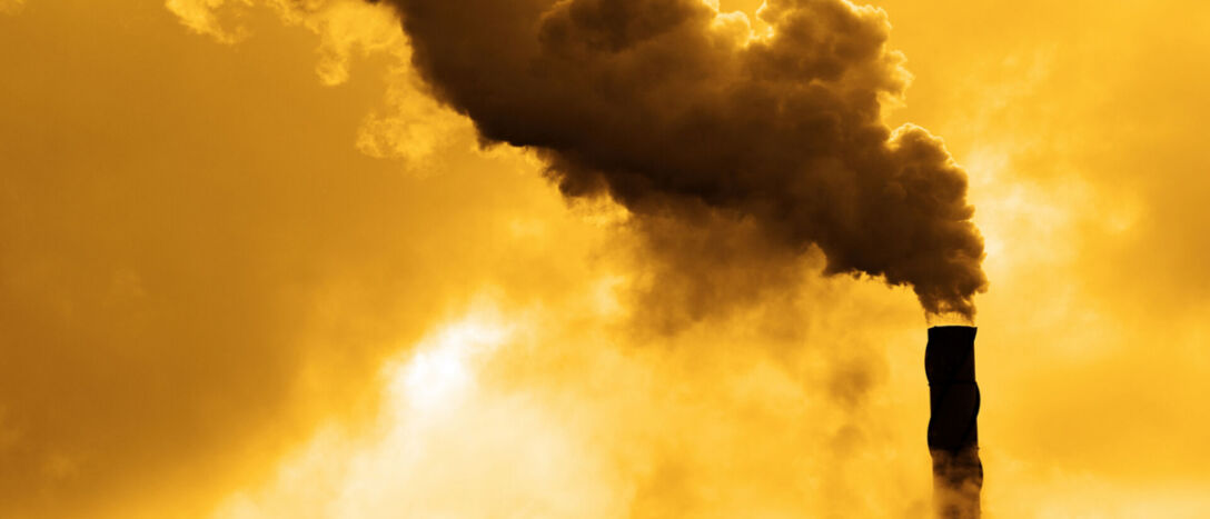 Pollution rising from factory smoke smokestack chimney environment