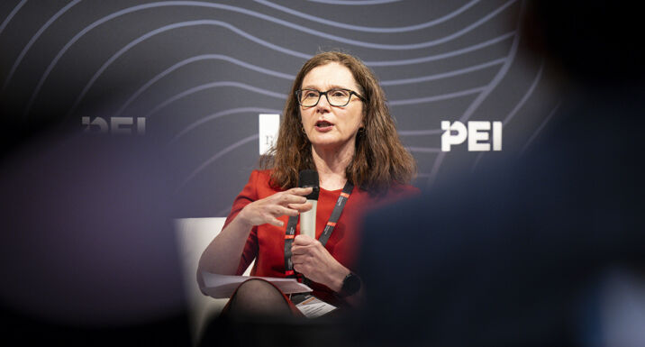 Financed emissions targets โtoo easyโ for active managers, says Columbia Threadneedle Vicki Bakhshi Director, Climate Strategist, Columbia Threadneedle Investments